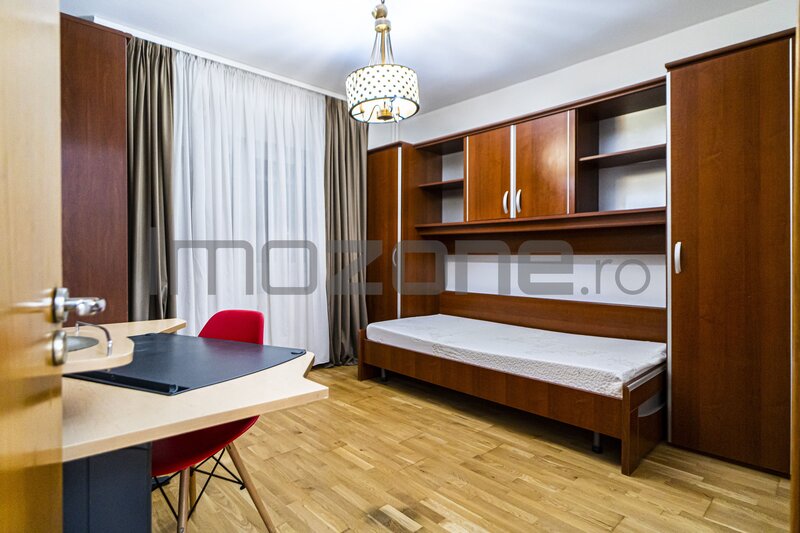 Sebastian 141, 3 camere, 78mp, et 1, 2 bai, centrala proprie, disponibil imediat